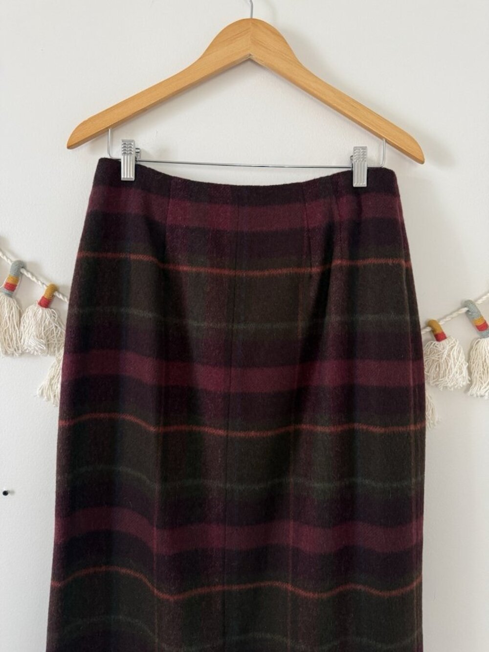 Vintage Talbots Wool Blend Tartan Plaid Wrap Midi Skirt Made In USA Preppy 12P - Picture 7 of 10
